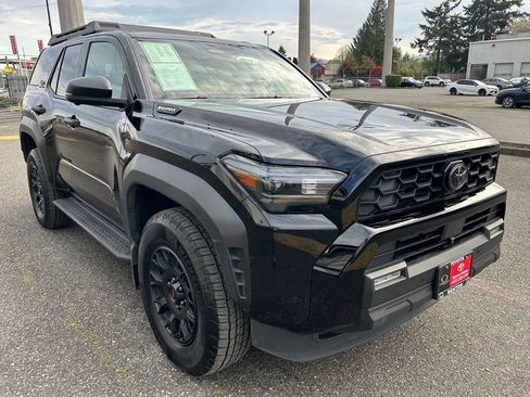 Certified 2025 Toyota 4Runner TRD Off-Road Premium w/ Tow Technology Package AWD/4WD image 3