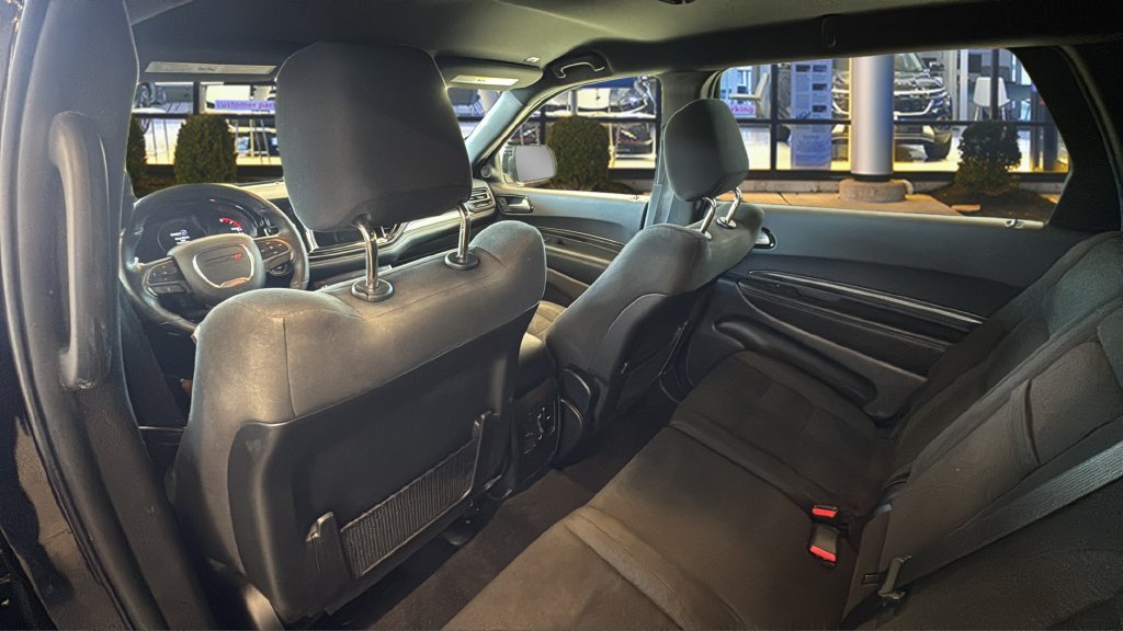 Used 2022 Dodge Durango SXT w/ Blacktop Package AWD/4WD image 35