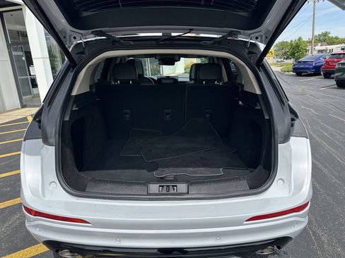 Used 2025 Lincoln Corsair FWD w/ Equipment Group 101A image 21