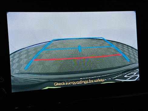 Used 2024 Toyota Corolla LE w/ LE Convenience Package image 23