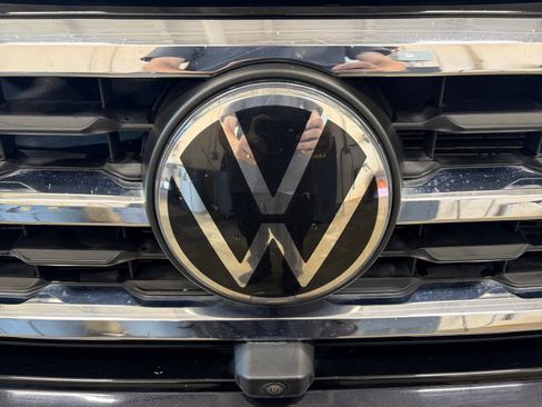 Used 2022 Volkswagen Atlas SEL Premium AWD/4WD image 23