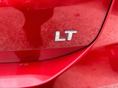 Used 2023 Chevrolet Equinox LT FWD image 10