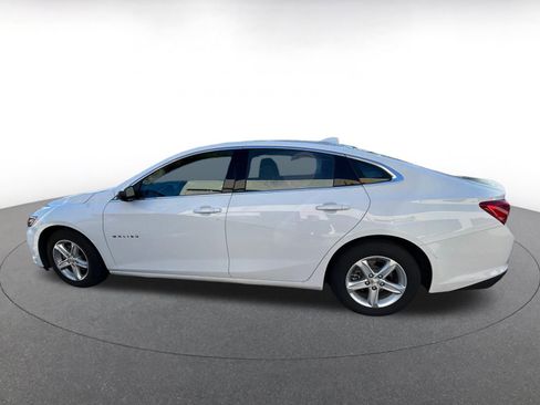 Used 2023 Chevrolet Malibu LT w/ Driver Confidence Package image 5
