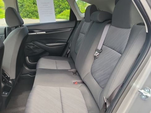 Used 2026 Kia Seltos LX AWD/4WD image 16