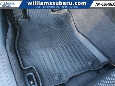 Used 2019 Subaru Outback 2.5i Premium image 15