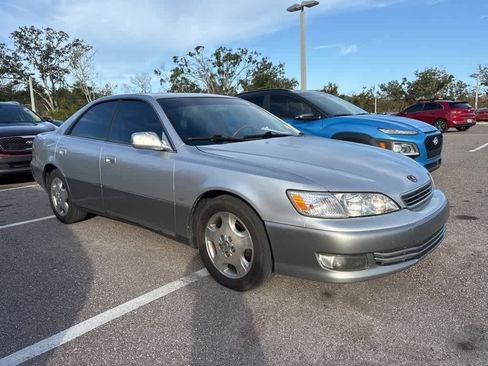 Used 2000 Lexus ES 330 image 4
