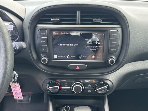 New 2025 Kia Soul LX w/ LX Technology Package image 15