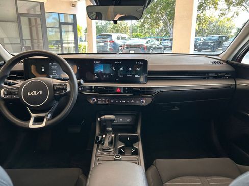 Used 2025 Kia K5 LXS image 28