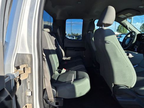 Used 2016 Ford F150 XL w/ Equipment Group 101A Mid AWD/4WD image 29