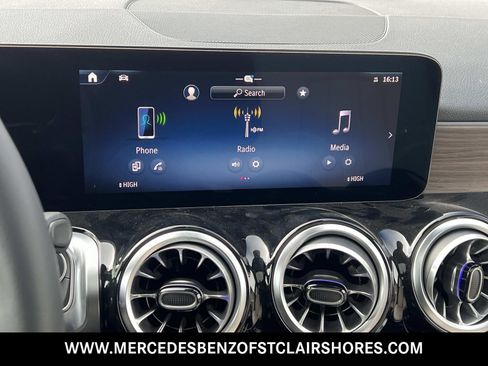 New 2026 Mercedes-Benz GLB 250 GLB 250 image 25