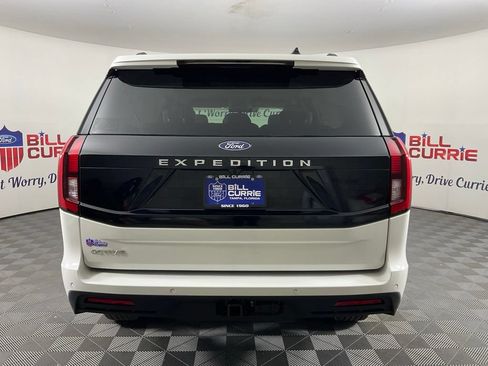 New 2026 Ford Expedition Active RWD image 4