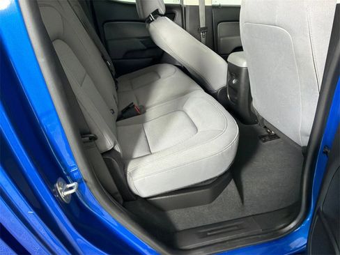 Used 2021 Chevrolet Colorado W/T w/ WT Convenience Package image 15