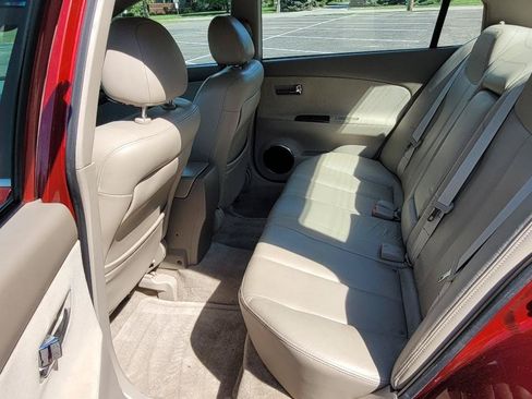 Used 2005 Nissan Altima 3.5 SL FWD image 18