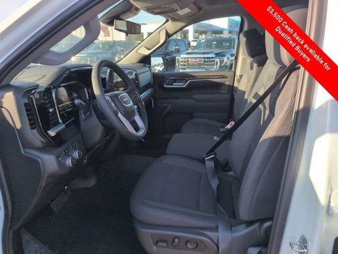 New 2026 GMC Sierra 1500 Elevation image 15