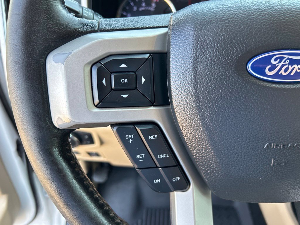 Used 2019 Ford F250 Lariat w/ Lariat Ultimate Package AWD/4WD image 17