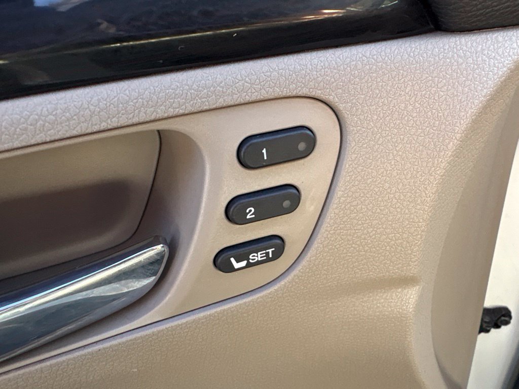 Used 2019 Honda Pilot Elite image 14