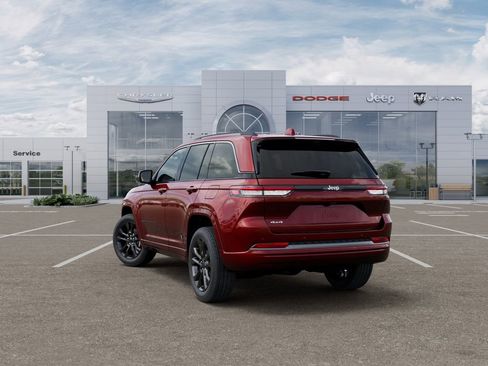 New 2026 Jeep Grand Cherokee Limited image 3