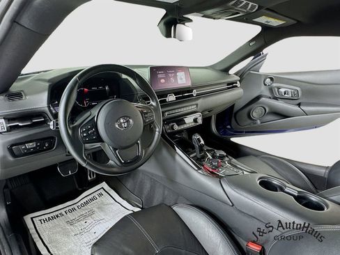 Used 2020 Toyota Supra Premium w/ Driver Assist Package image 32