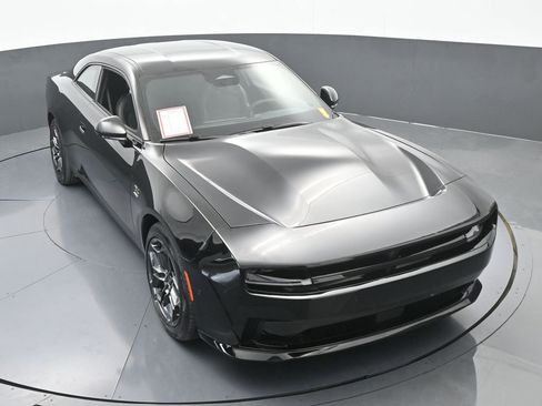 Used 2025 Dodge Charger R/T w/ Quick Order Package 25M R/T image 45