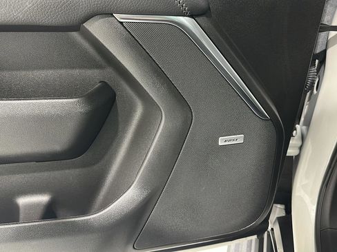 Used 2024 GMC Yukon Denali image 23