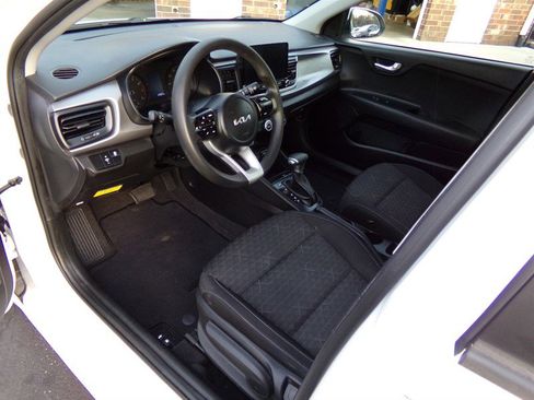 Used 2023 Kia Rio LX image 18