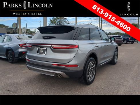 Certified 2022 Lincoln Corsair FWD w/ Equipment Group 101A image 4