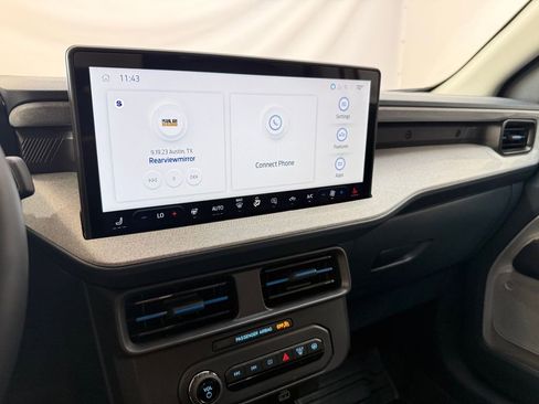 Used 2025 Ford Maverick XLT w/ XLT Luxury Package image 14