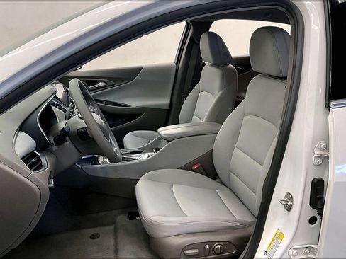 Used 2021 Chevrolet Malibu LT FWD image 21