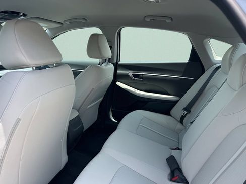 New 2026 Hyundai Sonata SE FWD image 19