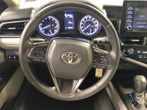 Used 2023 Toyota Camry SE image 21