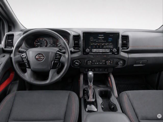 Used 2022 Nissan Frontier PRO-4X AWD/4WD image 11