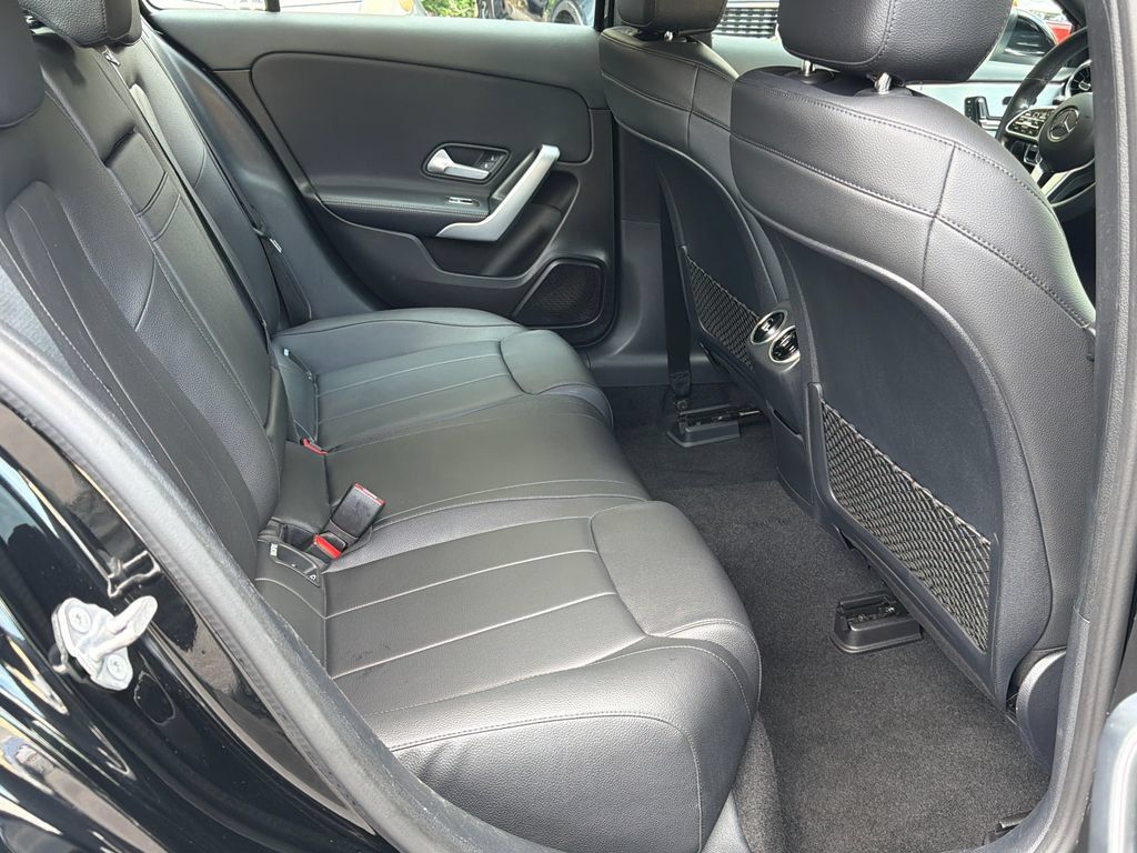Used 2020 Mercedes-Benz A 220 4MATIC image 17