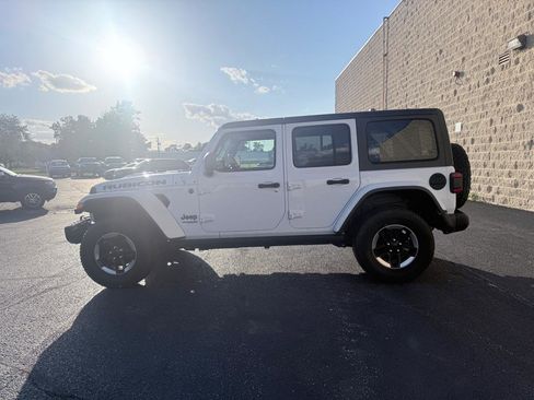 Used 2018 Jeep Wrangler Unlimited Rubicon AWD/4WD image 2