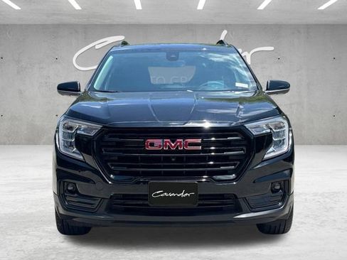 Used 2024 GMC Terrain SLT w/ Infotainment Package II FWD image 23