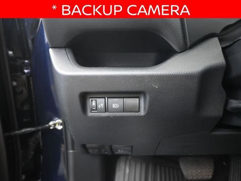 Used 2022 Toyota RAV4 XLE image 15