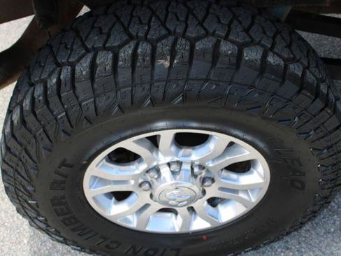 Used 2018 RAM 2500 Laramie AWD/4WD image 15