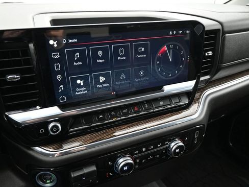 Used 2024 GMC Sierra 1500 Elevation image 13