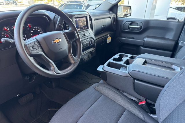 New 2026 Chevrolet Silverado 1500 Custom w/ LPO, Dark Essentials Package AWD/4WD image 16