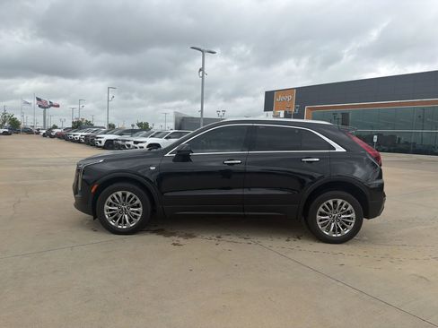 Used 2024 Cadillac XT4 Premium Luxury w/ Cold Weather Package image 2