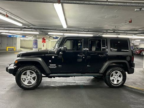 Used 2015 Jeep Wrangler Unlimited Sport w/ Quick Order Package 24S image 24