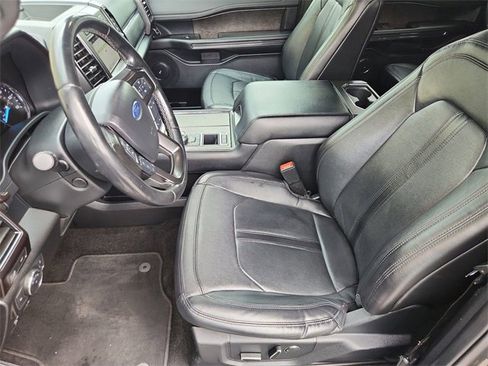 Used 2019 Ford Expedition Limited w/ Equipment Group 302A image 20