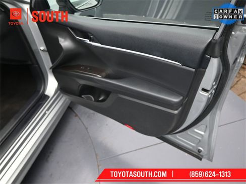 Used 2023 Toyota Camry SE image 37