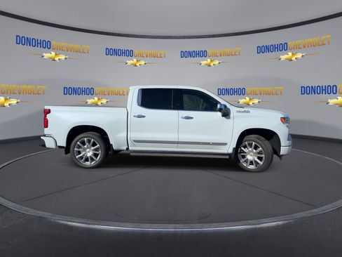 New 2026 Chevrolet Silverado 1500 High Country AWD/4WD image 12