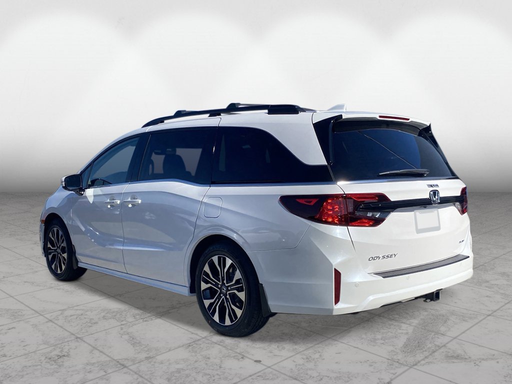 New 2026 Honda Odyssey Elite image 2