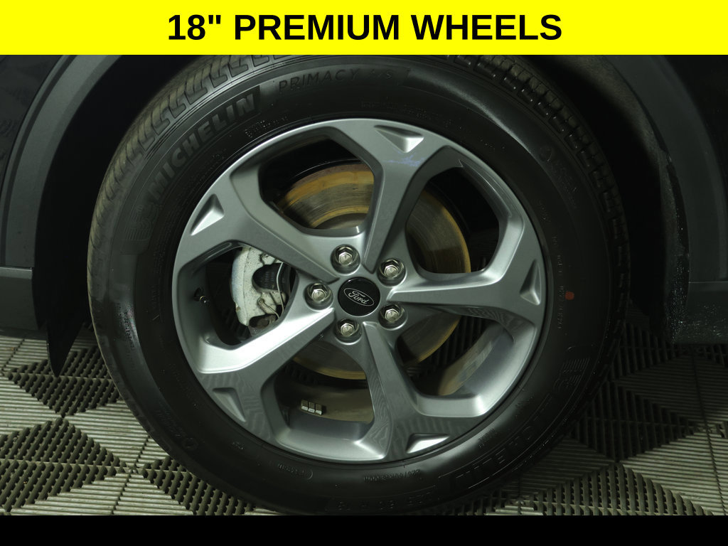 Used 2025 Ford Escape ST-Line AWD/4WD image 8