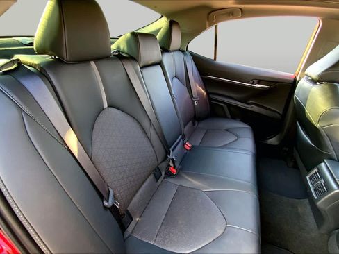 Used 2023 Toyota Camry XSE FWD image 21