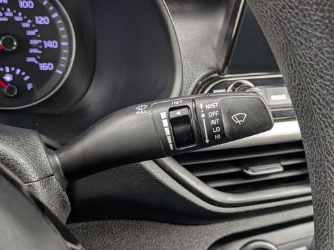 Used 2021 Kia Forte LXS image 16