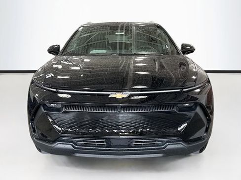 New 2026 Chevrolet Equinox EV LT image 4