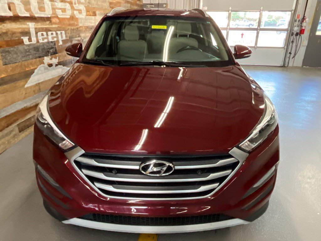 Used 2017 Hyundai Tucson Sport w/ Cargo Package AWD/4WD image 7