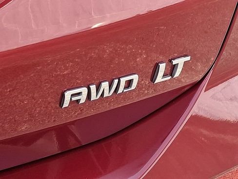 Used 2019 Chevrolet Equinox LT AWD/4WD image 30